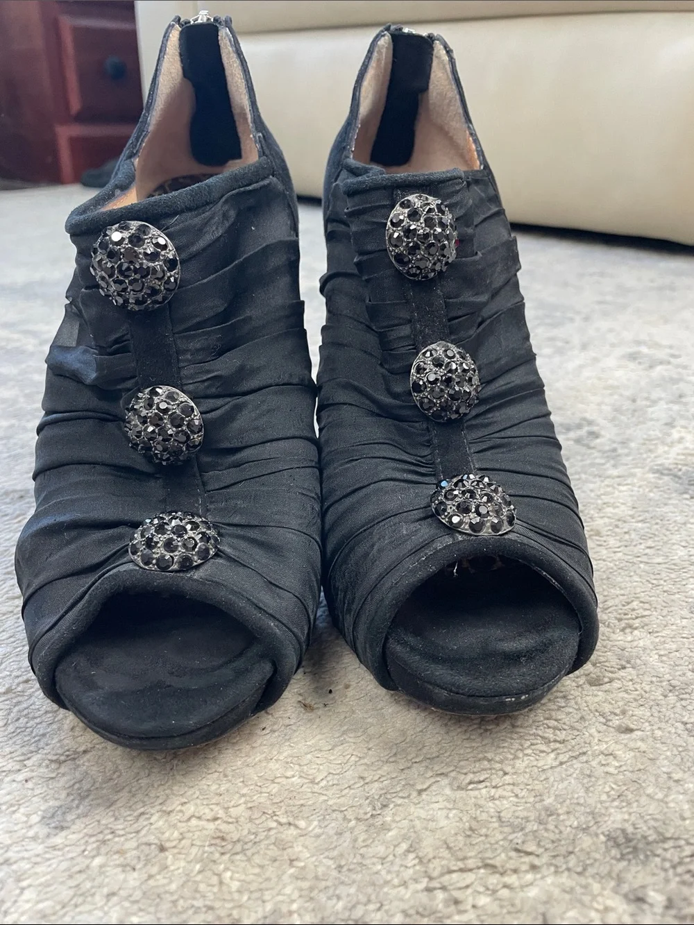 Betsey Johnson Black Ruched Chiffon Peep Toe Booties Heels Crystal Buttons 9.5